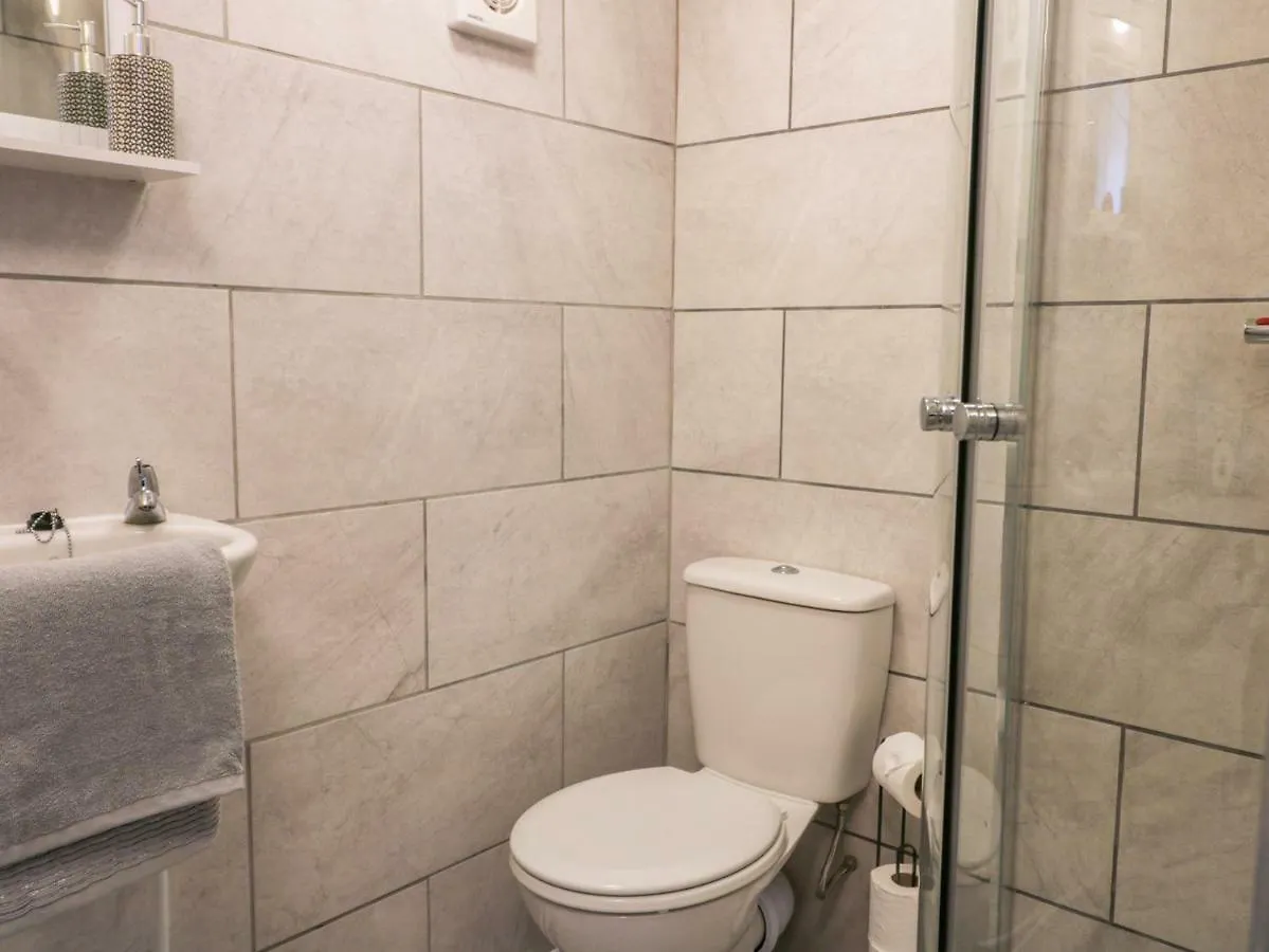 Newbegin Cottage Hornsea